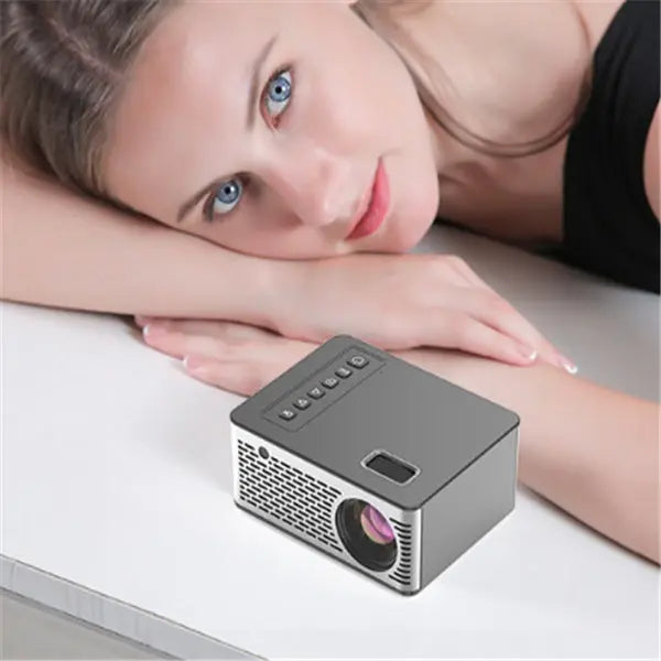 📽️✨ Mini USB Smart Projector – Compact Home Theater Anywhere 🎬 Luminex Lights
